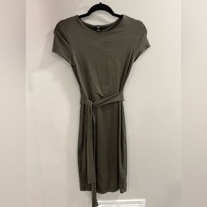 Windsor Olive Midi Dress